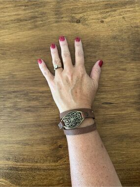 Premier Designs Brown Leather Wrap Bracelet with Antique Gold Medallion
